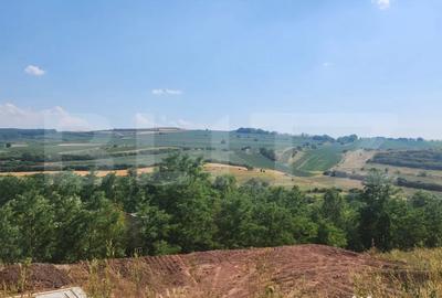Teren de 827 mp, în Ciugud