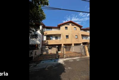Casă cu 6 camere cu Teren 168 Mp în Central