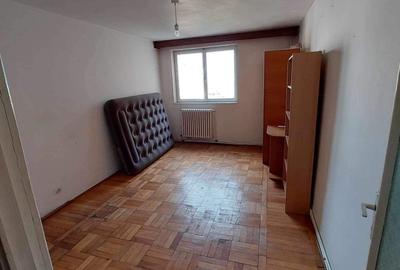 Apartament cu 2 camere semidecomandat în Central - 2