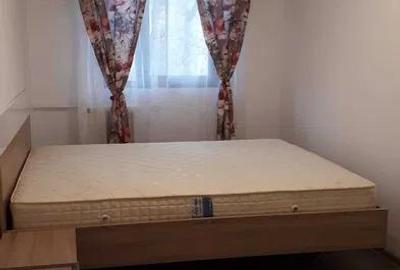 Apartament cu 2 camere decomandat, mobilat în Podu Roș