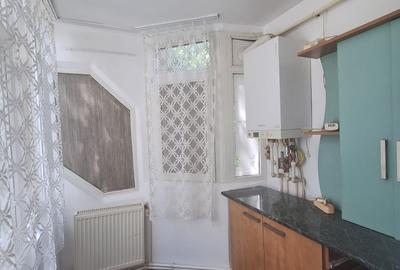 Apartament cu 2 camere decomandat în Piața Centrală - 7