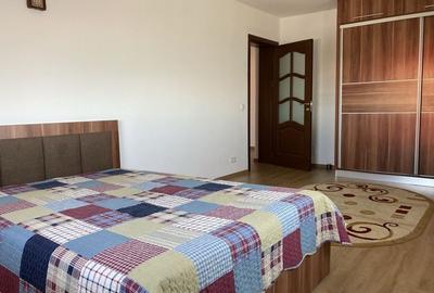 Apartament cu 3 camere decomandat în Central - 4