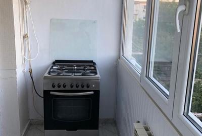 Garsonieră decomandată în Central - 7