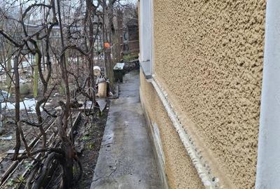 Casă cu 5 camere cu Teren 510 Mp în Copou - 2