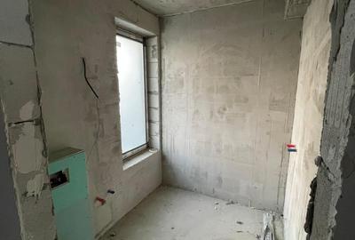 Duplex cu 4 camere cu Canalizare în Palazu Mare - 12