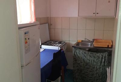 Garsonieră decomandată în Central - 1