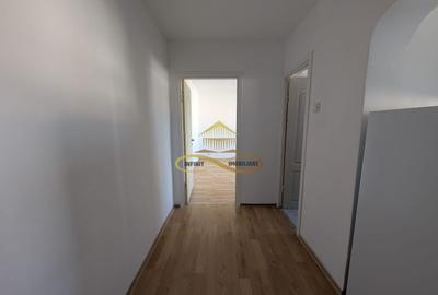 Apartament cu 2 camere nedecomandat, mobilat în Narcisa - 7