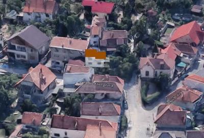 Casă cu 3 camere cu Teren 90 Mp în Schei