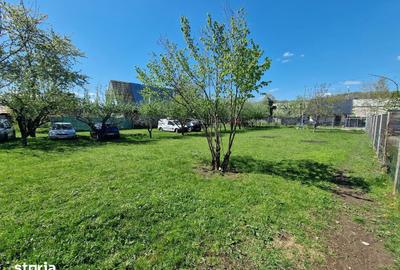 Teren de 1600 mp, în Central - 3