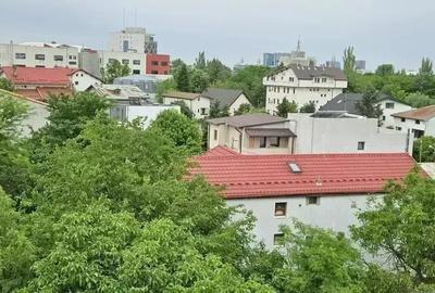 Apartament cu 3 camere decomandat în Herăstrău - 2