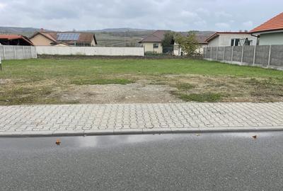 Teren Construcții intravilan de 650 mp, în Ciugud - 1