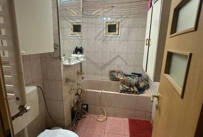 Apartament cu 2 camere decomandat în Gară