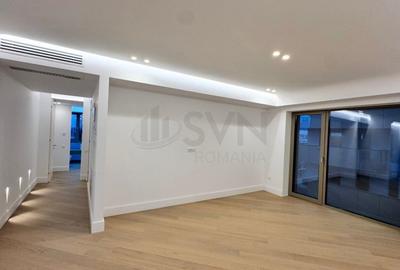 Apartament cu 3 camere semidecomandat, mobilat în Iancu Nicolae