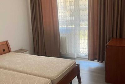 Apartament cu 2 camere decomandat în Exterior Vest