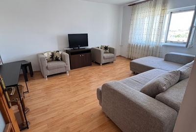 Apartament cu 3 camere decomandat în 13 Septembrie