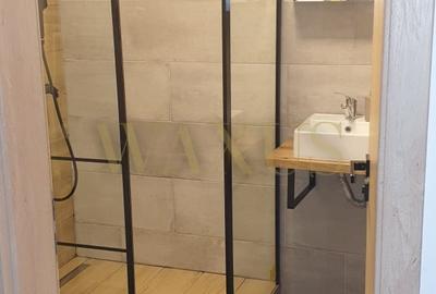 Apartament cu 3 camere semidecomandat, mobilat în Florești - 6