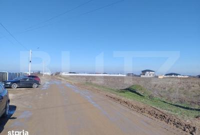Teren de 7439 mp, în Central