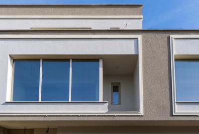 Casă individuală cu 4 camere cu Canalizare în Central - 10