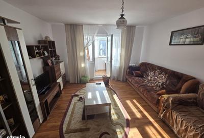 Apartament cu 3 camere semidecomandat în Alexandru cel Bun - 1