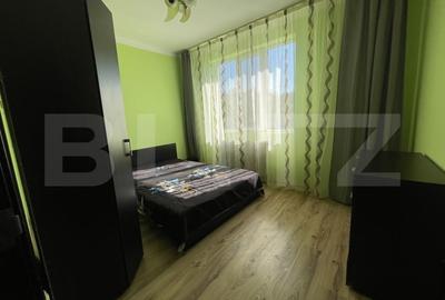 Apartament cu 3 camere decomandat, mobilat în Central