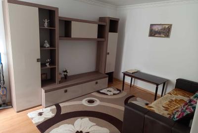 Apartament cu 2 camere decomandat în Central - 2