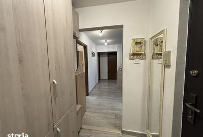 Apartament cu 3 camere decomandat în Tudor - 2