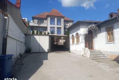 Casă cu 10 camere cu Teren 970 Mp în Calea București - 17