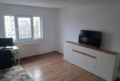 Apartament cu 2 camere decomandat în Cug