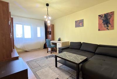 Apartament cu 3 camere decomandat, mobilat în Freidorf