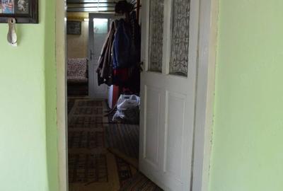 Casă cu 5 camere cu Teren 1400 Mp în Socol