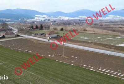 Teren de 4100 mp, în Tușnad