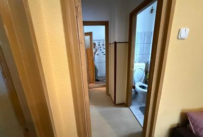 Apartament cu 2 camere decomandat în Central - 2