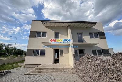 Casă cu Teren 270 Mp în Cristian