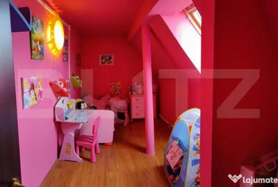 Casă cu 2 camere cu Teren 2667 Mp în Central - 1