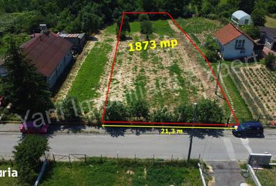 Teren de 1873 mp, în Central
