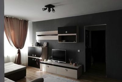 Apartament cu 2 camere semidecomandat în Tomis II