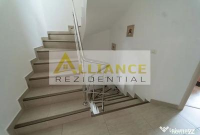 Casă cu 5 camere cu Teren 150 Mp în Central