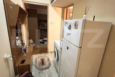 Apartament cu 2 camere semidecomandat în Micro 6