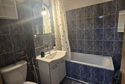 Apartament cu 2 camere decomandat în Anda