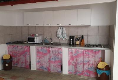 Casă individuală cu 20 camere cu Teren 313 Mp în Central - 8
