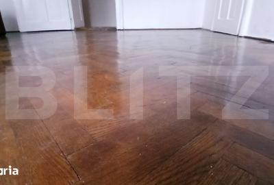 Apartament cu 5 camere în Central - 4