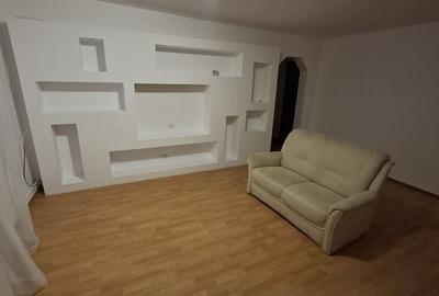 Apartament cu 3 camere decomandat în George Enescu - 8