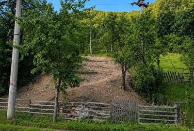 Teren de 800 mp, în Căpâlna