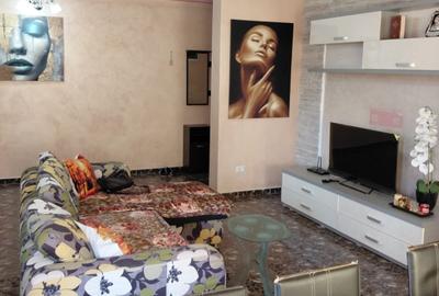 Apartament cu 3 camere în Tomis Nord