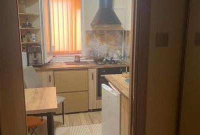 Apartament cu 2 camere în Baba Novac