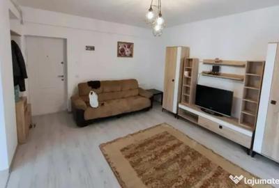 Garsonieră decomandată în Bucium