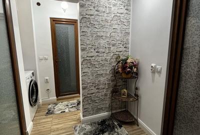 Apartament cu 2 camere decomandat în Central - 1