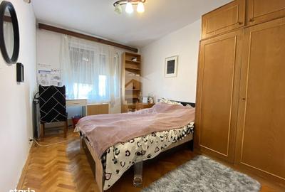 Apartament cu 3 camere decomandat în Tudor