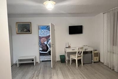 Apartament cu 2 camere decomandat în Central - 2