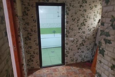 Casă cu 3 camere cu Teren 500 Mp în Central - 3